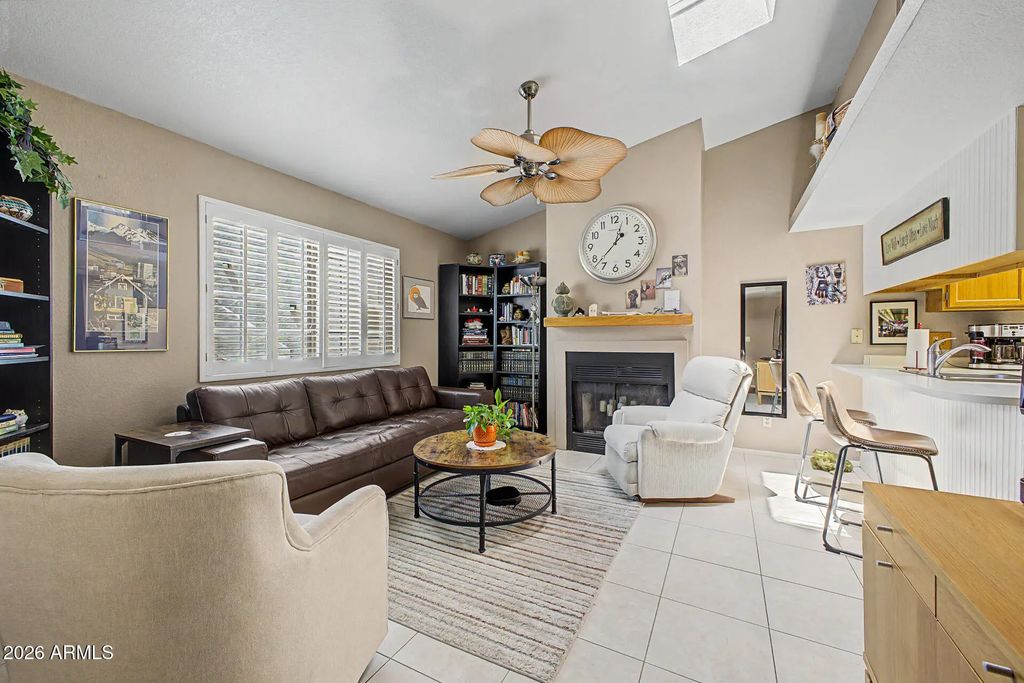 2020 W Union Hills Drive (unit 143), Phoenix