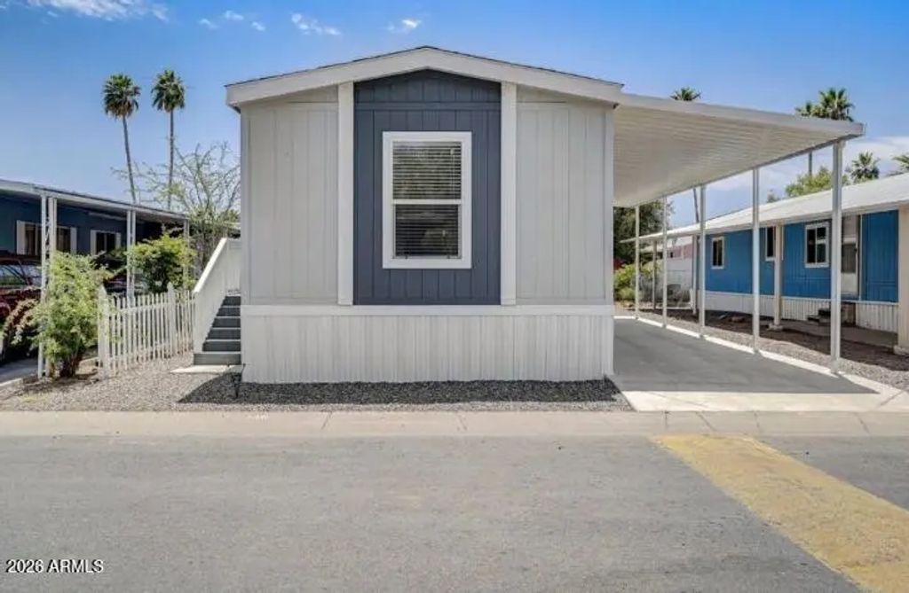 2060 N Center Street (unit 146), Mesa