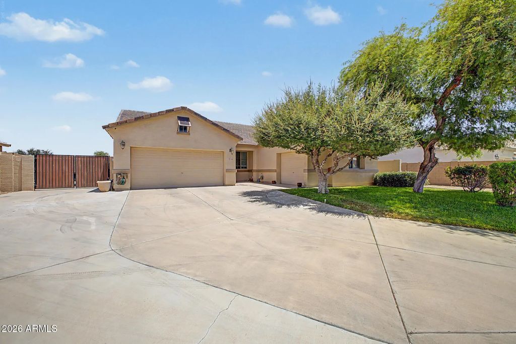 1300 E Bosi Court, San Tan Valley