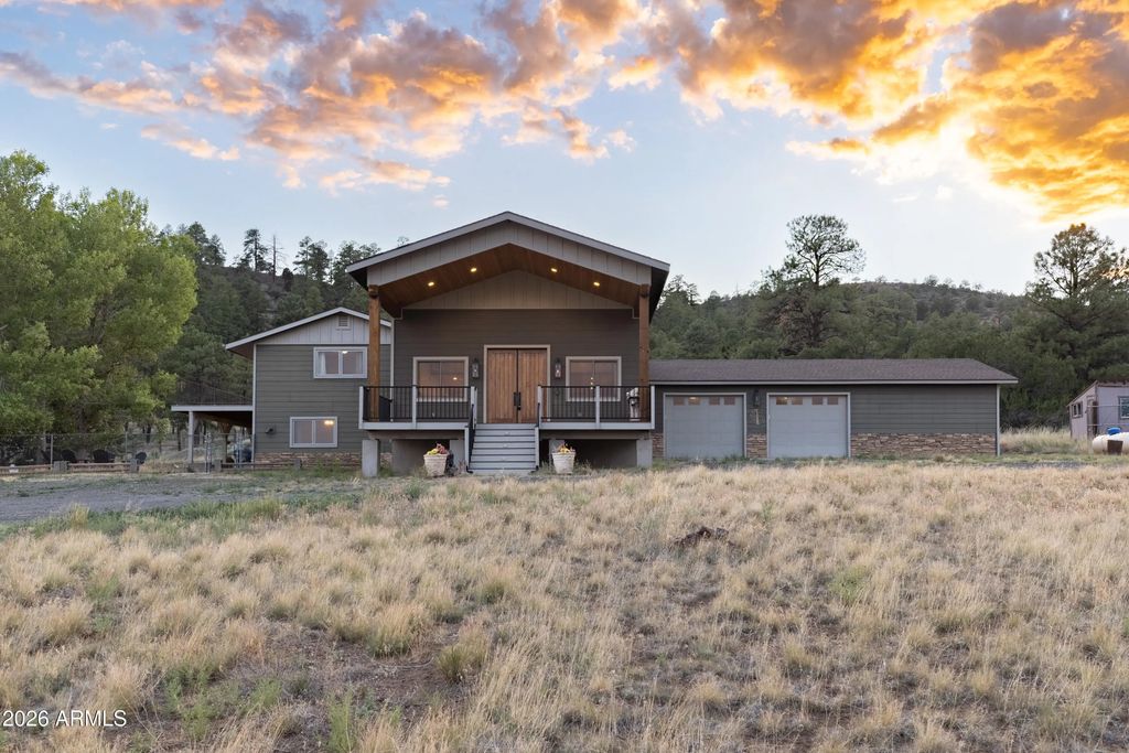 8470 Slayton Ranch Road, Flagstaff