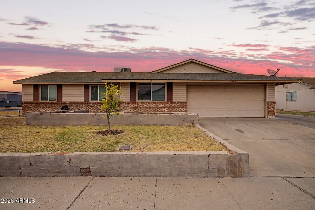 6244 W Karen Lee Lane, Glendale