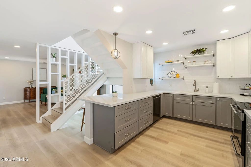 2 W Georgia Avenue (unit 9), Phoenix