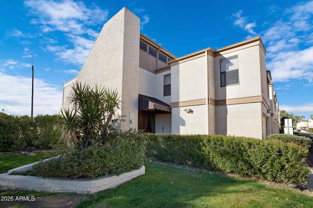 6502 N 10th Place, Phoenix