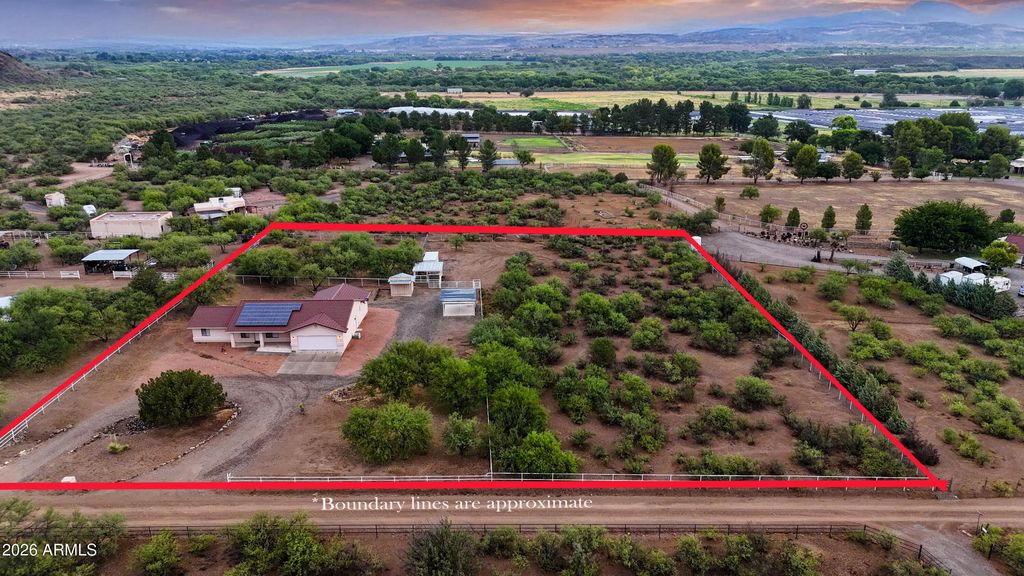 1300 E Sharps Trail, Camp Verde