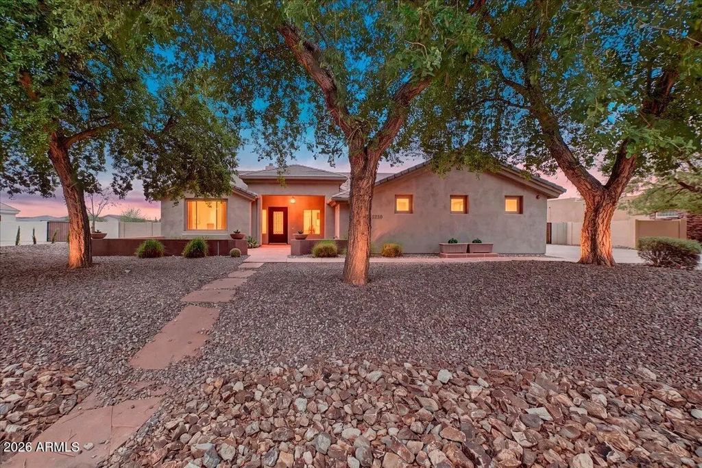5220 N 180th Lane, Litchfield Park