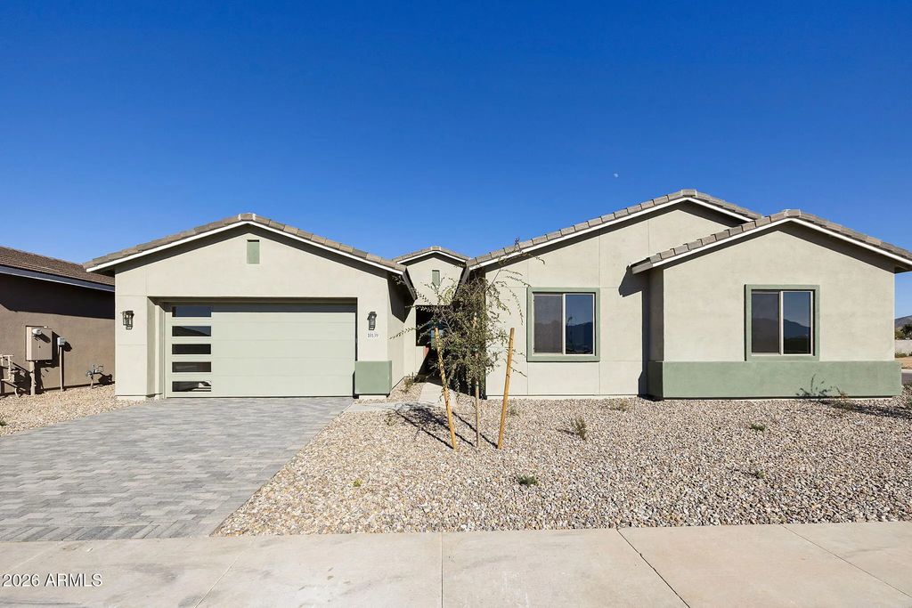 10139 S 51st Lane, Laveen