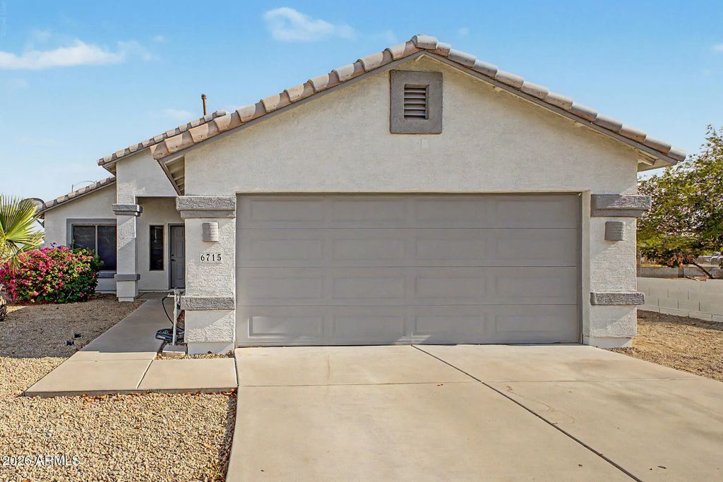 6715 W Marshall Avenue, Glendale