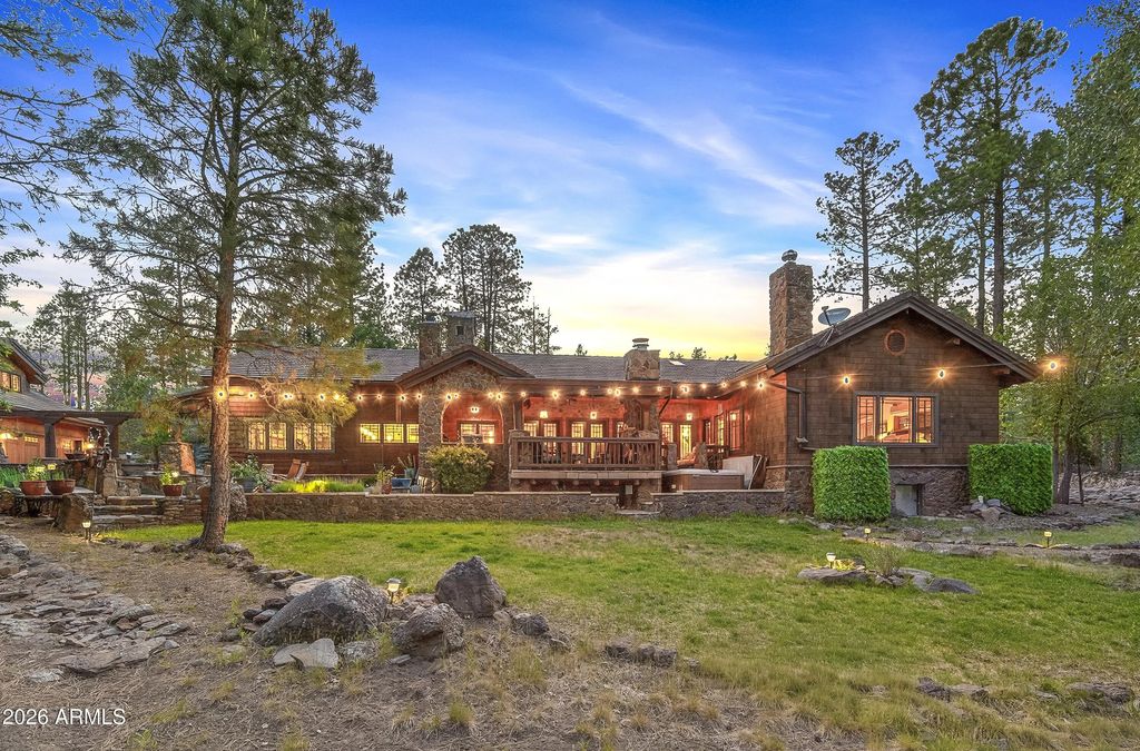 2912 N Creekside Drive, Flagstaff