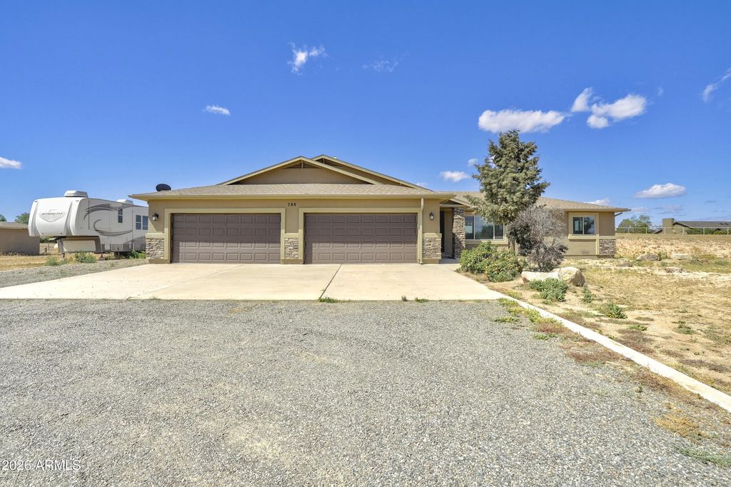 788 N Firesky Lane, Chino Valley