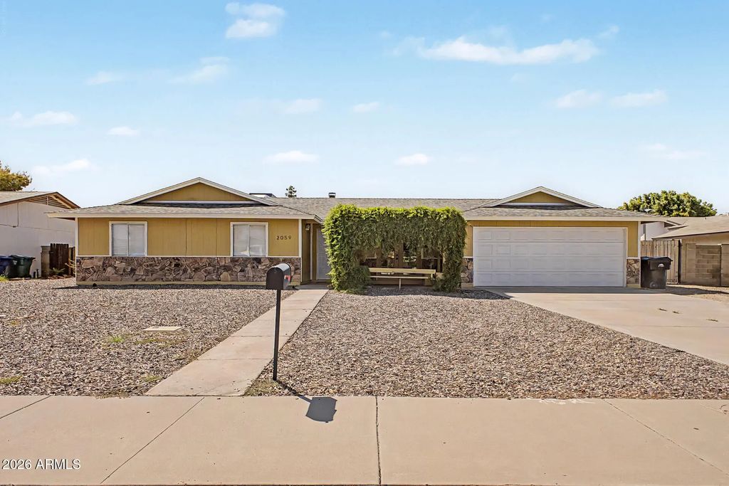 2059 E Adobe Street, Mesa