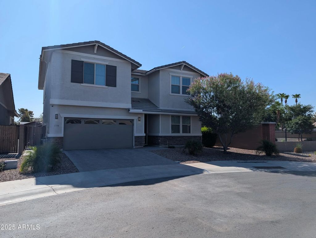 1719 S Spartan Street, Gilbert