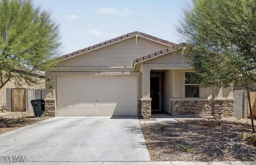 12418 W Glenn Court, Glendale