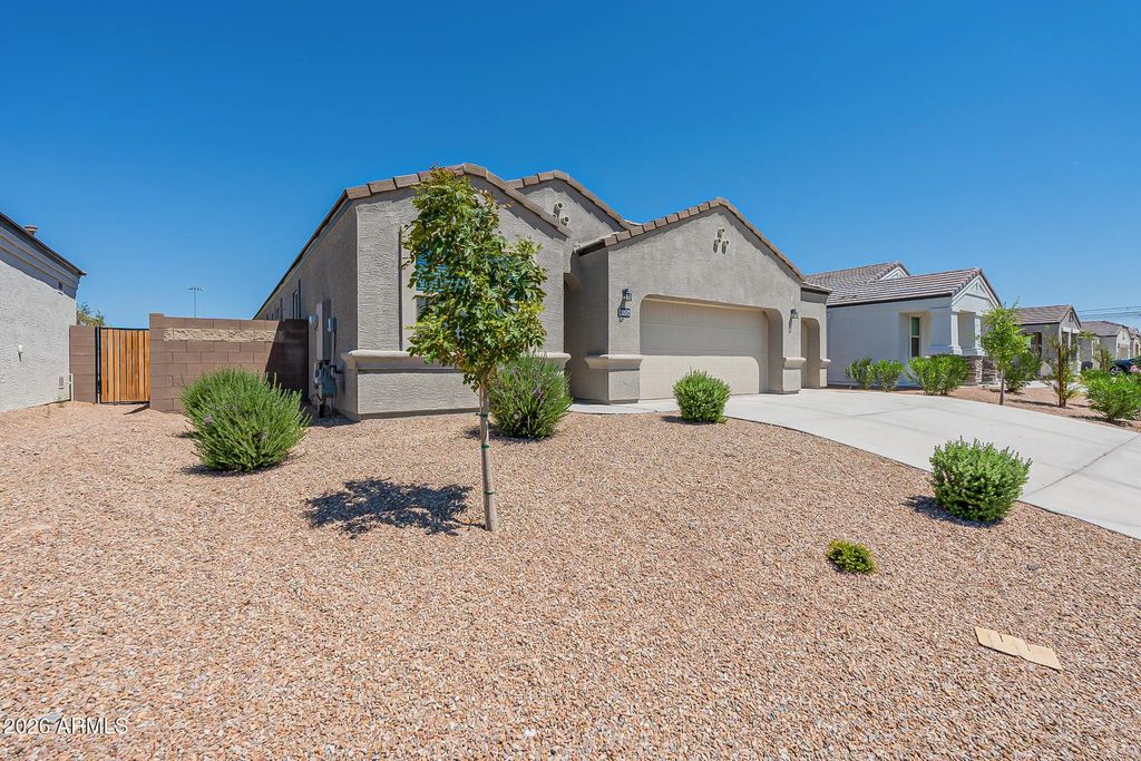 30572 W Celeborn Drive, Buckeye