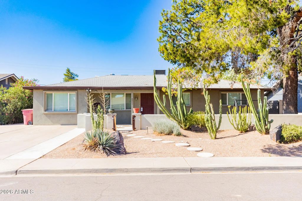 6552 E 2nd Street, Scottsdale