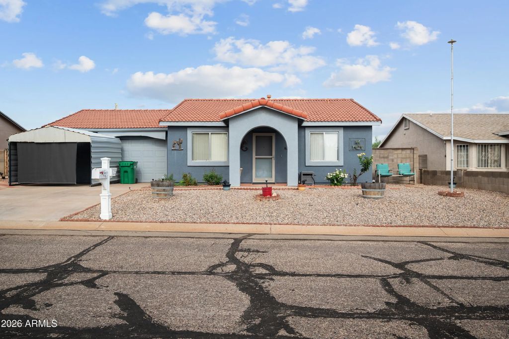 105 Arrowhead Drive, Huachuca City