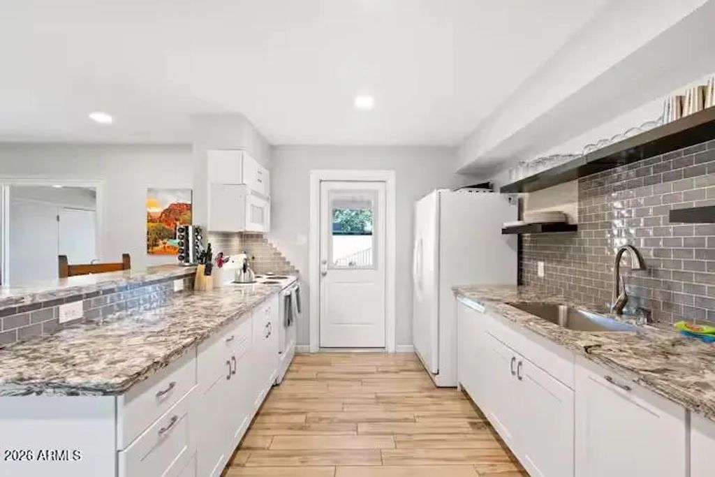 6420 E Lewis Avenue, Scottsdale