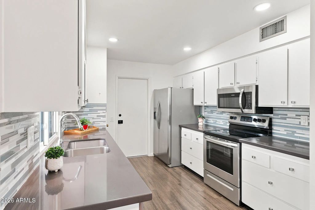 9443 W Newport Drive, Sun City