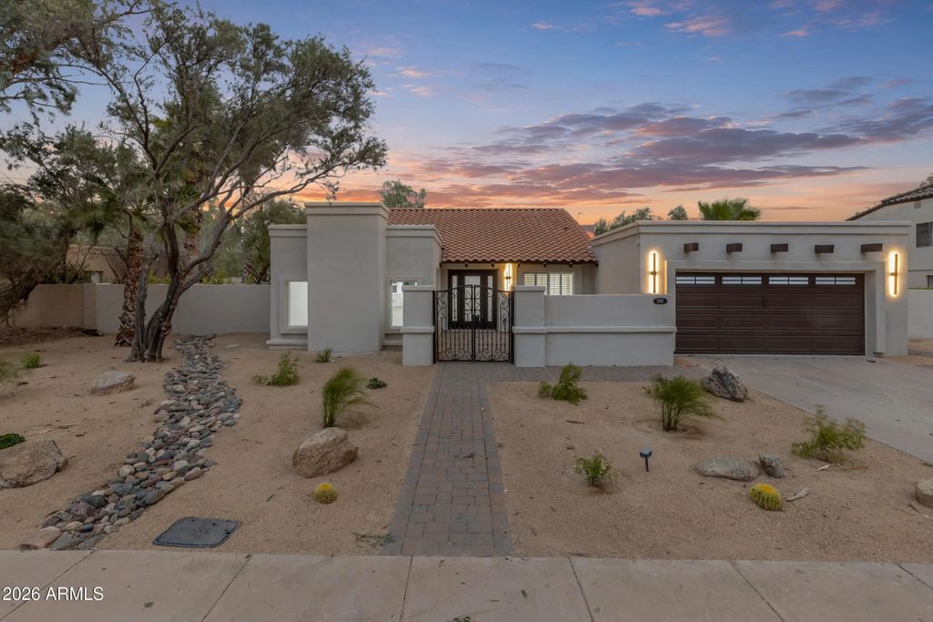 7707 E Turquoise Avenue, Scottsdale