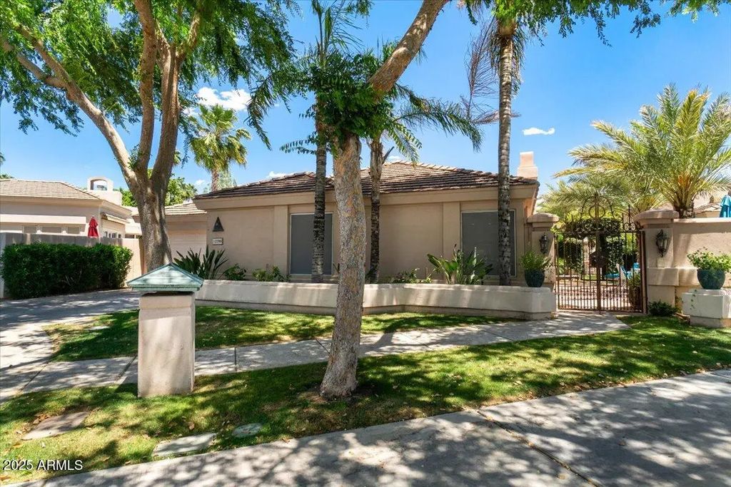 7799 E Oakshore Drive, Scottsdale
