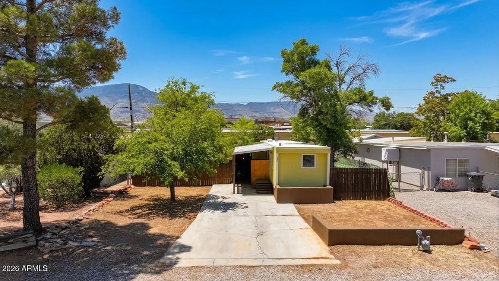 336 S 17th Street, Cottonwood