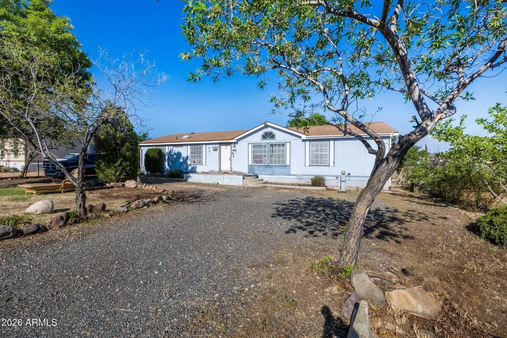 15938 S Black Mountain Road, Mayer