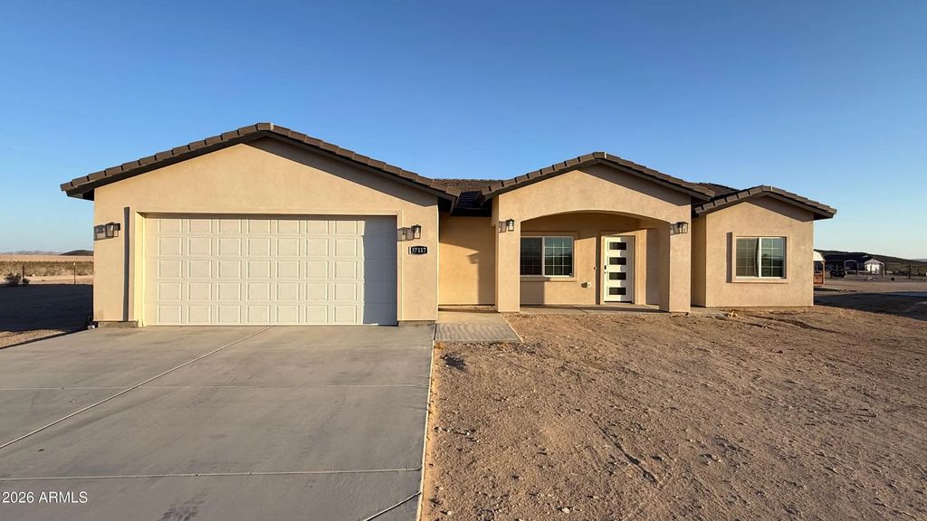 37117 W Raymond Street, Tonopah