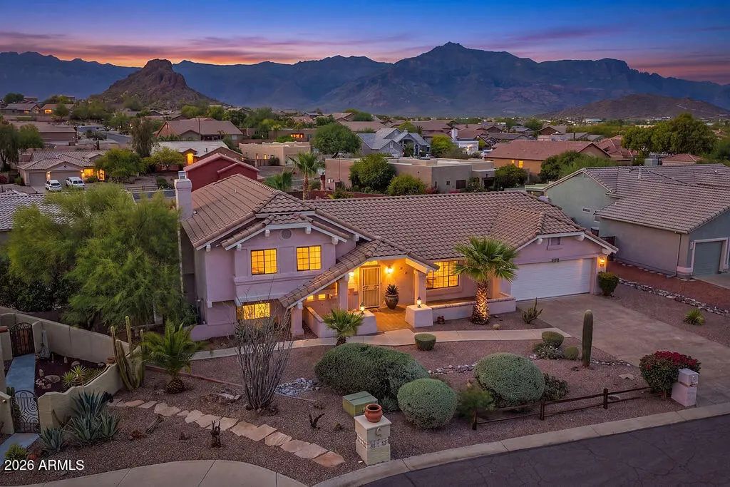 6653 S Sinagua Court, Gold Canyon