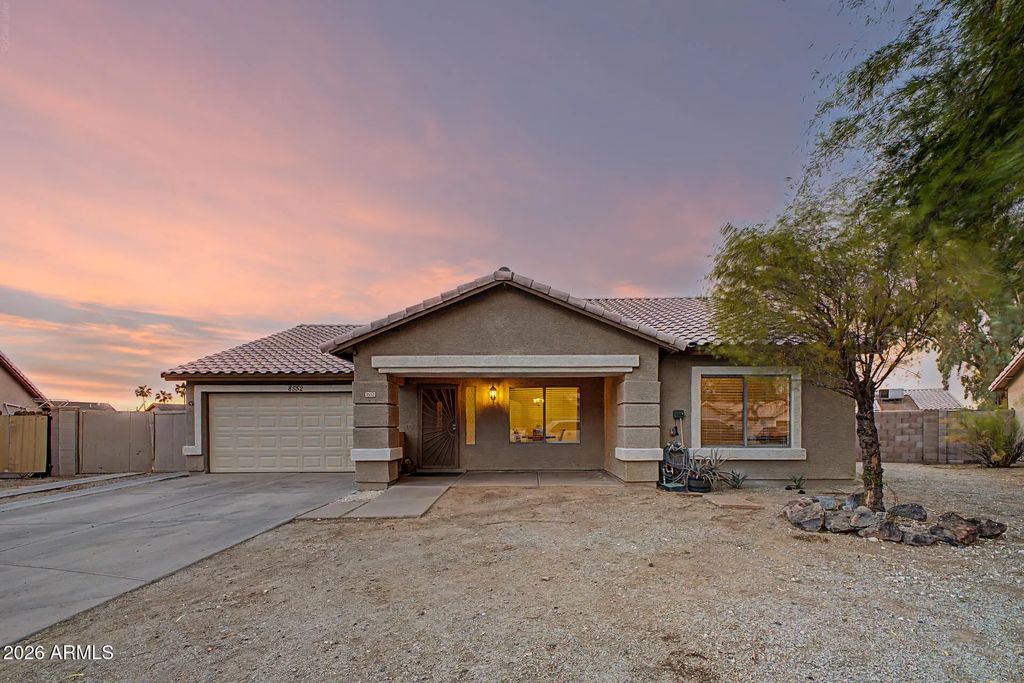 8552 W Meadowbrook Avenue, Phoenix