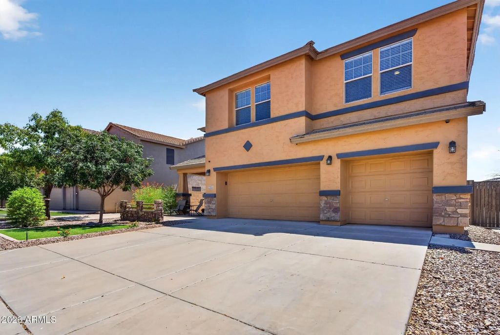 837 E Volk Lane, San Tan Valley