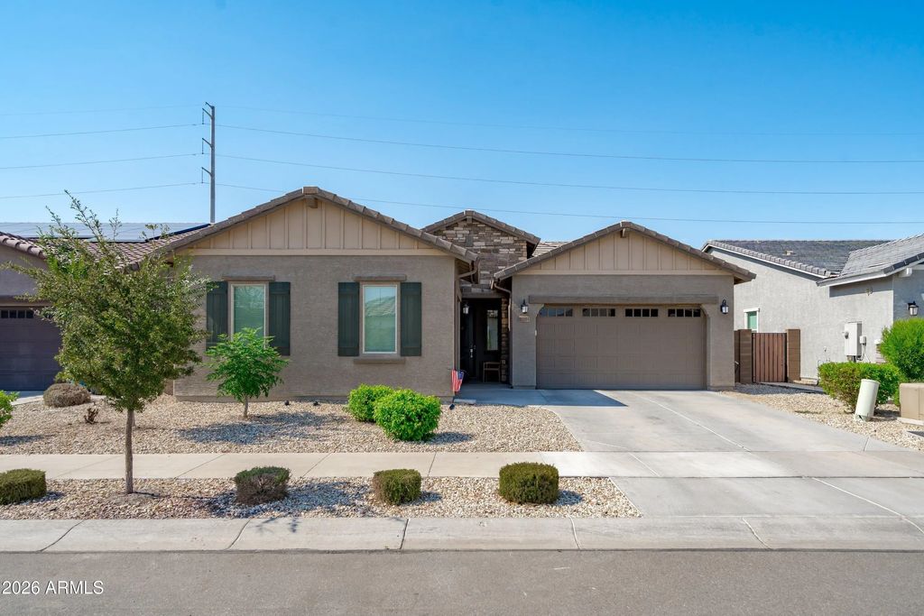 18884 W Shaw Butte Drive, Surprise