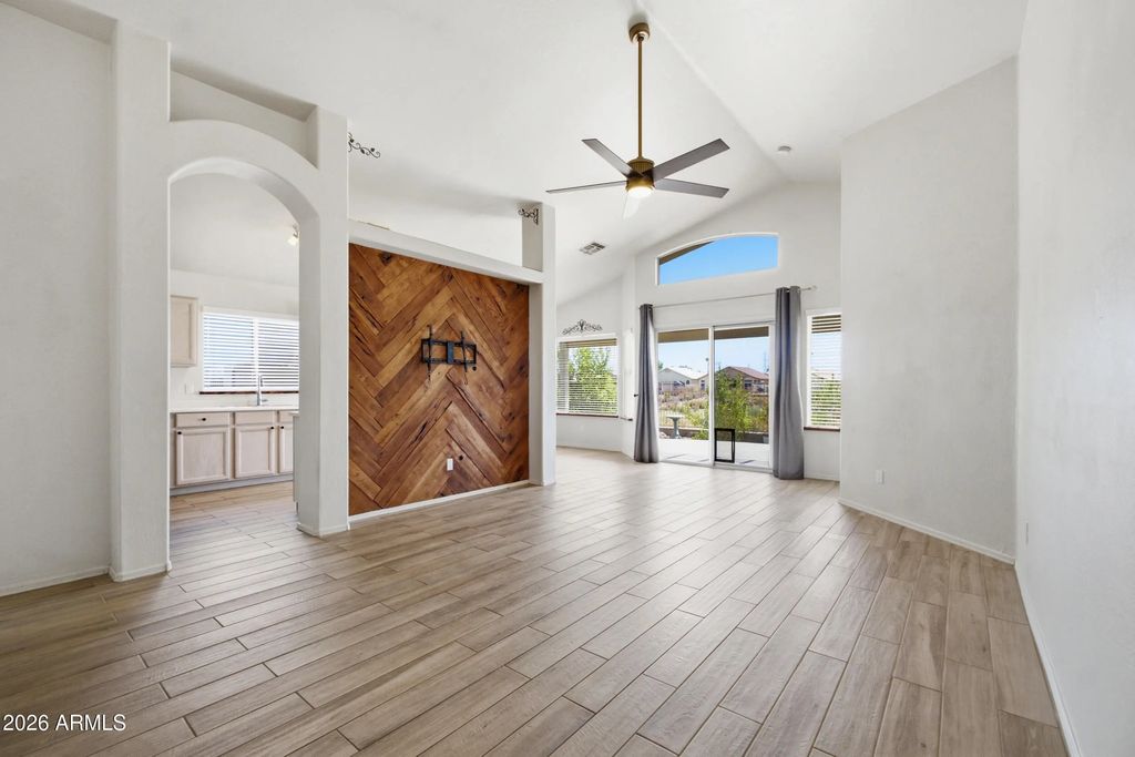 11615 W Bradshaw Mountain Court, Surprise