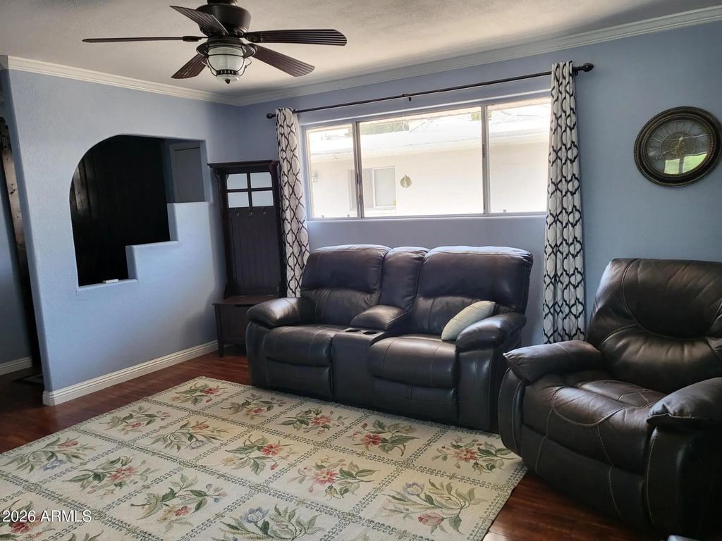 815 N Hayden Road (unit D207), Scottsdale