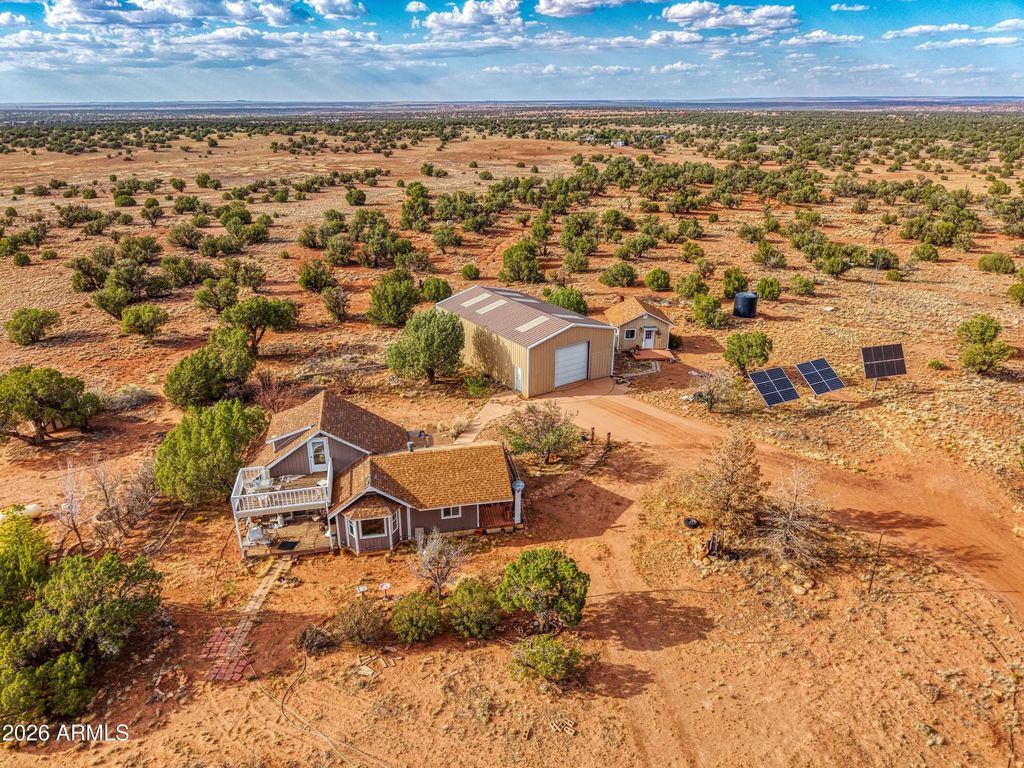 76 County Road N5552, Concho