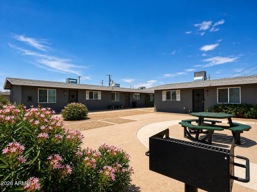 2210 W Devonshire Avenue, Phoenix