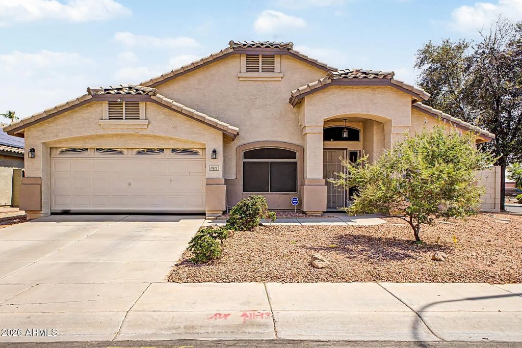 11213 W Vernon Avenue, Avondale
