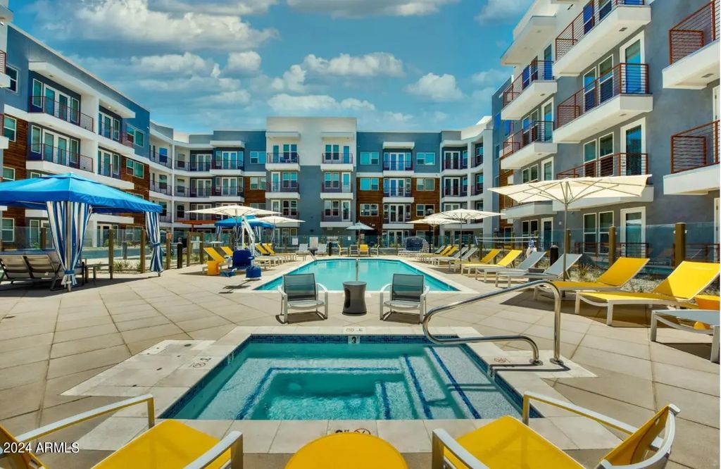 3601 N Central Avenue (unit A1), Phoenix