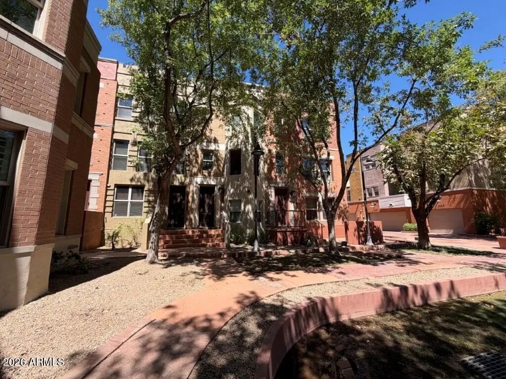 555 W 6th Street, Tempe