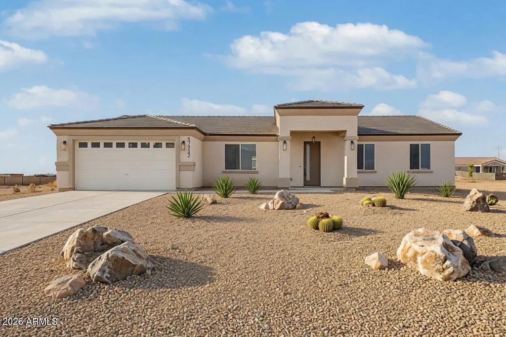 37932 W Grant Street, Tonopah