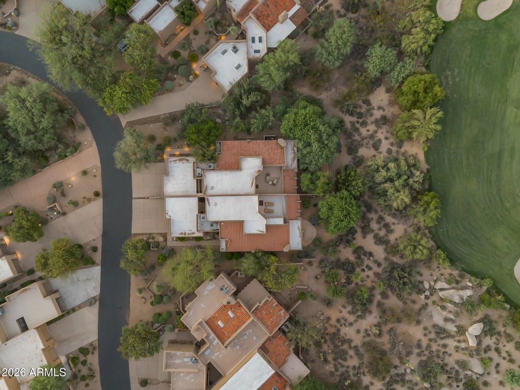 9220 E Whitethorn Circle, Scottsdale