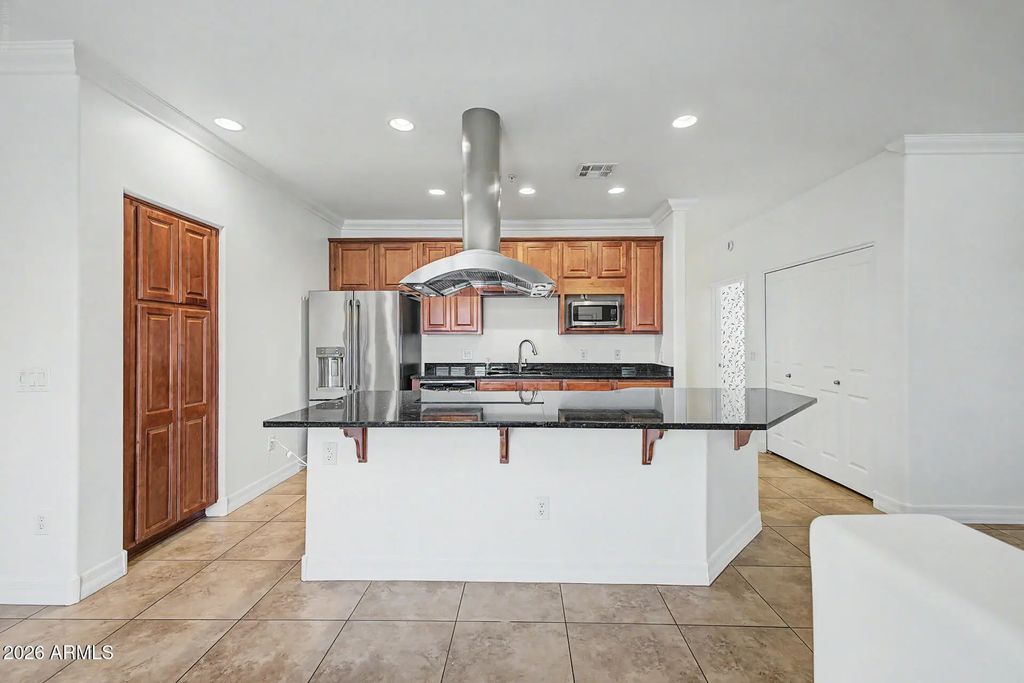 10757 N 74th Street (unit 1010), Scottsdale