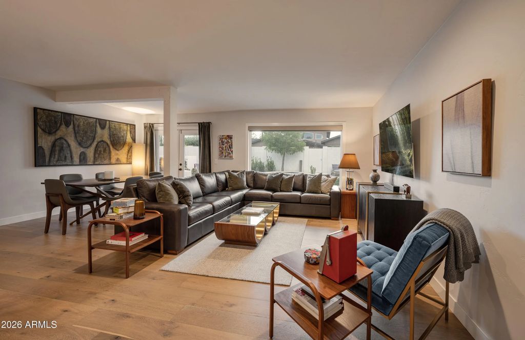 3802 E Heatherbrae Drive, Phoenix