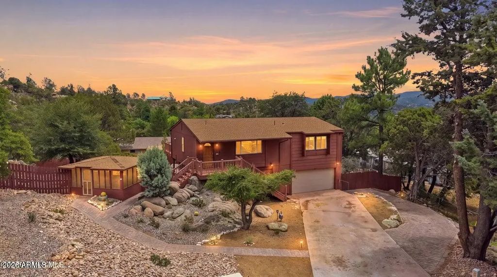 165 N Rocky Dells Drive, Prescott