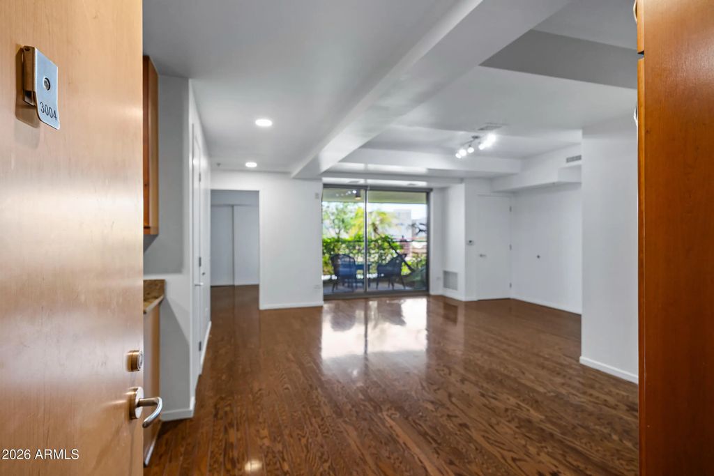 7157 E Rancho Vista Drive (unit 3004), Scottsdale