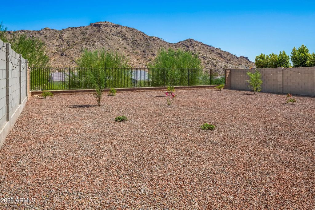 21404 W Meadowbrook Avenue, Buckeye
