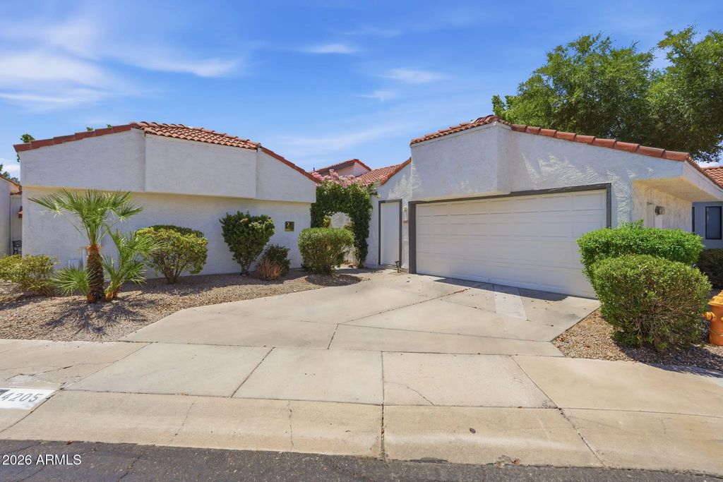 4205 E Ludlow Drive, Phoenix
