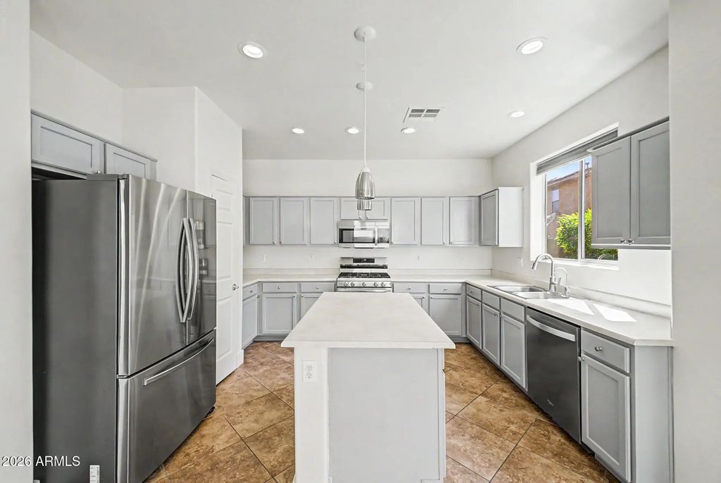 3859 E Fairview Street, Gilbert