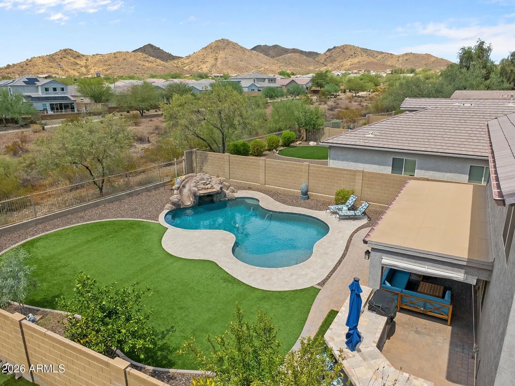 1948 W Black Hill Road, Phoenix