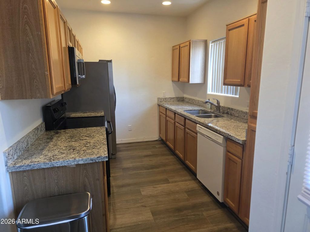 2016 S Hammond Drive (unit 109), Tempe