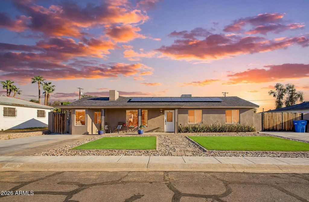 1001 E Belmont Avenue, Phoenix