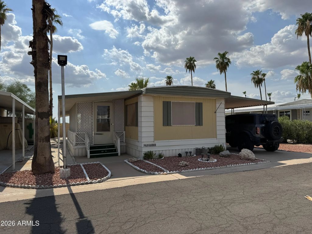 10220 E Apache Trail (unit 220), Apache Junction
